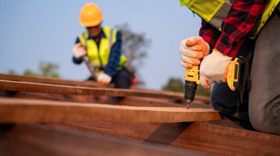 Expert tile roof repair services in Holtville, CA